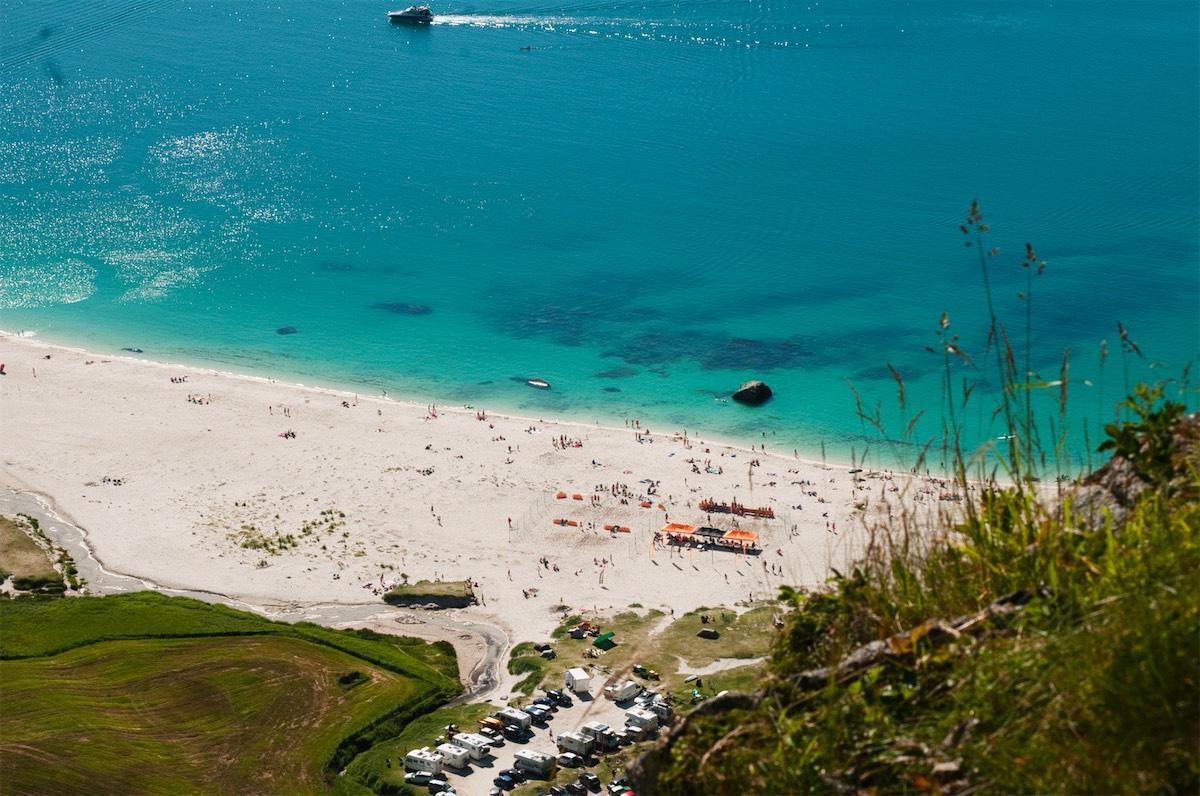 Haukland beach with turquoise water